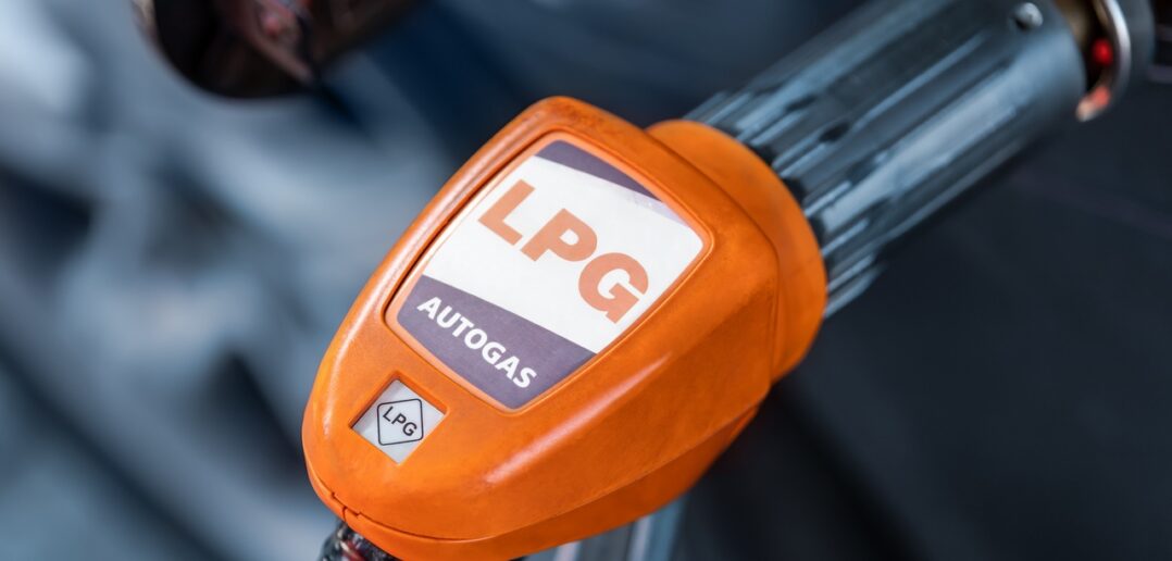 Rüsten Sie Ihren Ford auf LPG-Flüssiggas um und sparen Sie bares Geld! (Foto: AdobeStock - Kirill Gorlov 520906587)